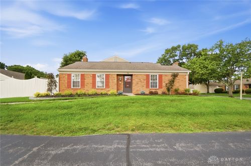 956 Patriot Square Drive, Washington Twp, OH, 45459 | Card Image