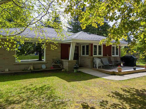 181 Queen St, Priceville, ON, N0C1K0 | Card Image
