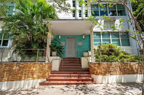 102-609 Calle Miramar, San Juan, PR, 00907-3237 | Card Image