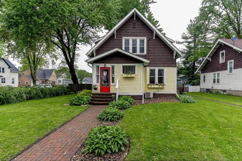 1280 8th Ave, Baldwin, WI, 54002-9364 | Card Image