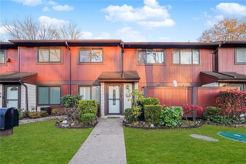 5-5 Belmar Dr E, Staten Island, NY, 10314-5952 | Card Image