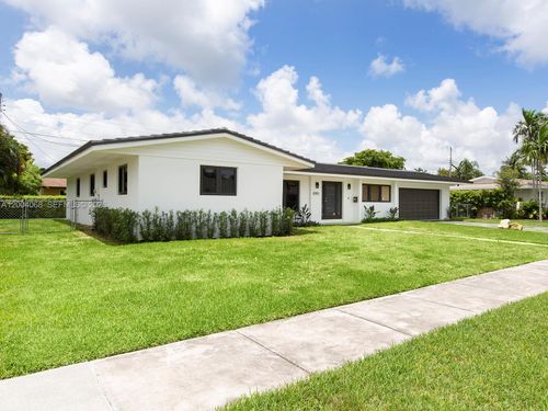 8790 85th St, Miami, FL, 33173-4517 | Card Image