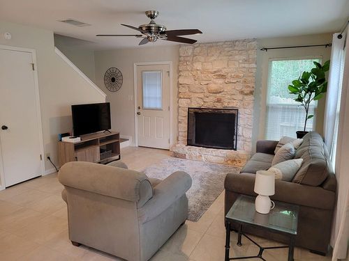 c-1401 Camp Craft #C Road, Austin, TX, 78746 | Card Image