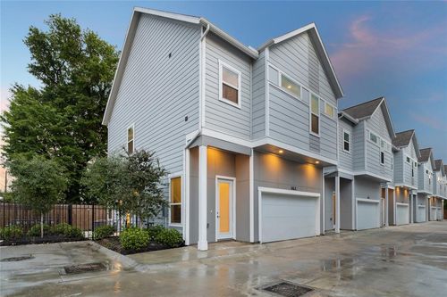 e-849 Mansfield St, Houston, TX, 77091-4167 | Card Image