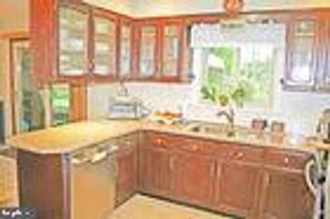 116 Hershey Rd, House other with 5 bedrooms, 3 bathrooms and null parking in LITITZ PA | Image 5