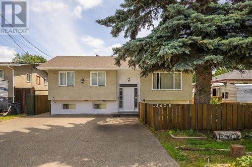 2628 Moyie St, Prince George, BC, V2L1V6 | Card Image