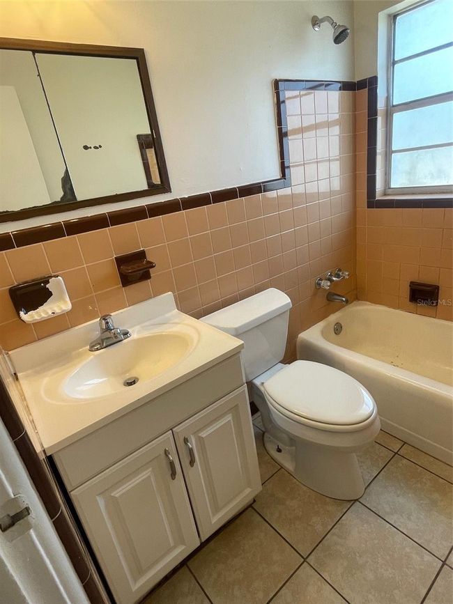 6411 26 Th St W, House other with 3 bedrooms, 2 bathrooms and null parking in Bradenton FL | Image 22