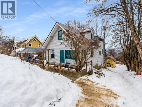 2050 Georgia St, Rossland, BC, V0G1Y0 | Card Image