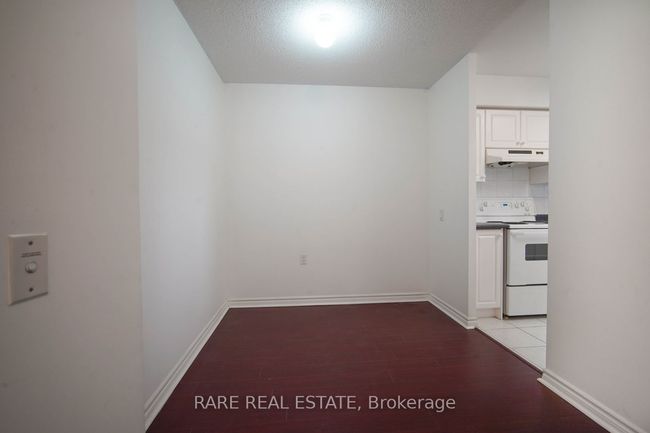 807 - 9015 Leslie St, Condo with 2 bedrooms, 1 bathrooms and 1 parking in Richmond Hill ON | Image 9