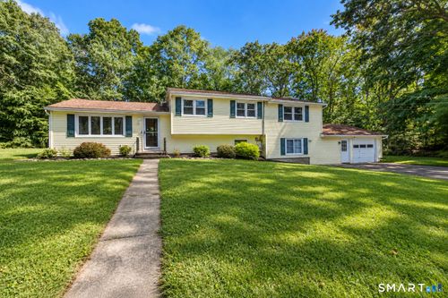 18 Arbor Rd, Monroe, CT, 06468-2214 | Card Image