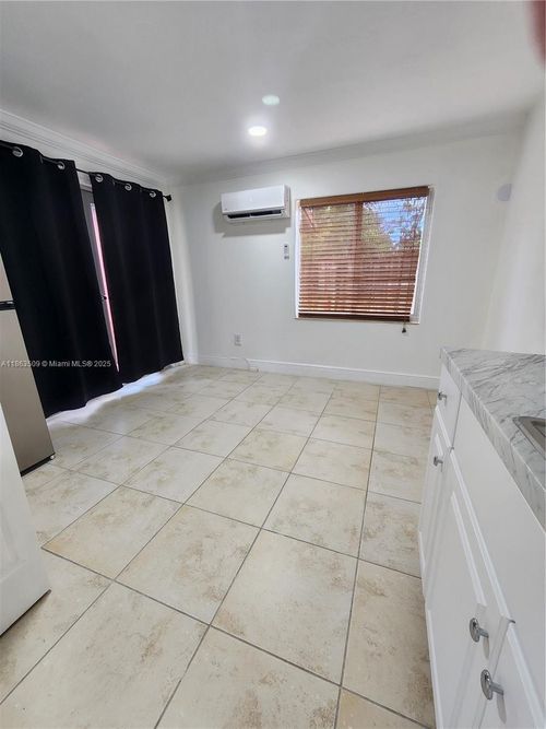 2-645 Nw 7th Ave, Homestead, FL, 33030-5732 | Card Image