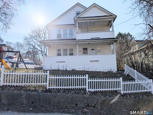 905 Cooke St, Waterbury, CT, 06704-1909 | Card Image