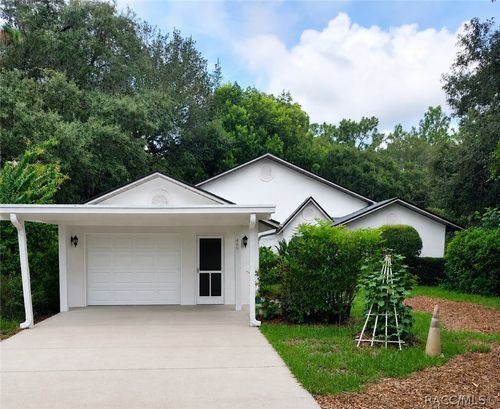 495 E Stratford Rd, Lecanto, FL, 34461-8641 | Card Image