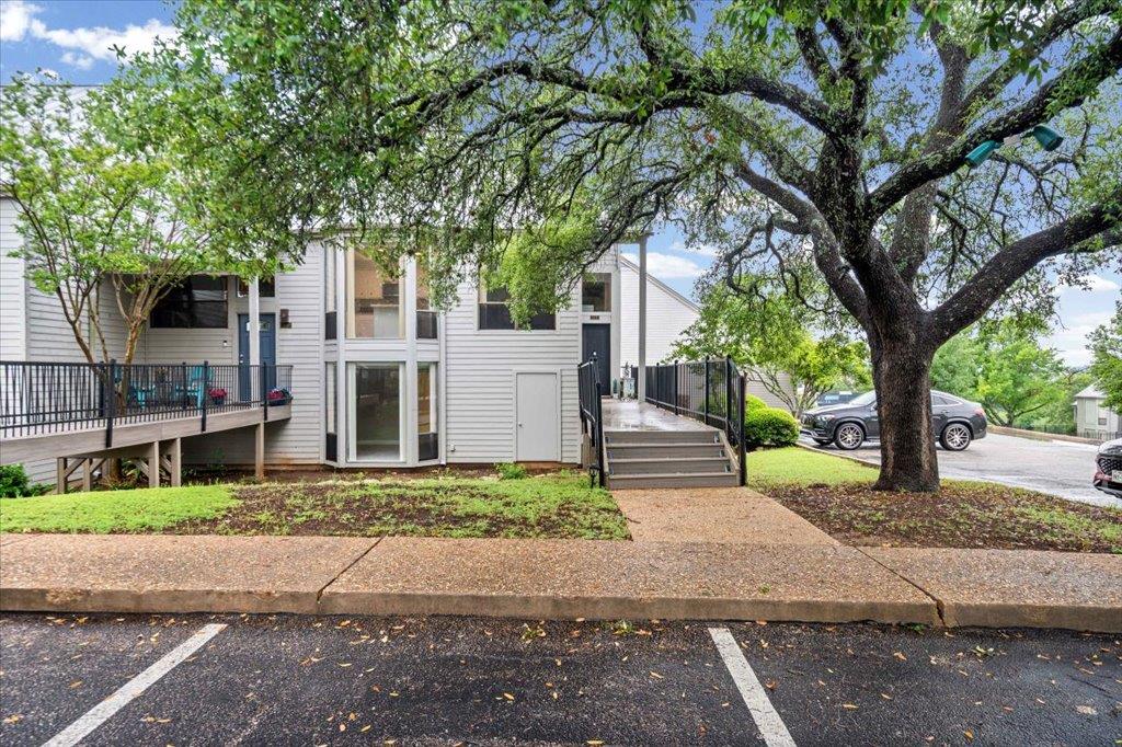 Residential in Lakeway 2