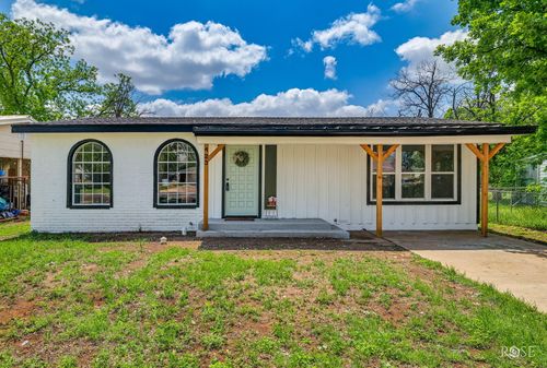 423 E 26th St, San Angelo, TX, 76903-2448 | Card Image