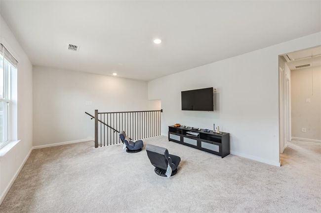 21606 Laggan Cliff Ln, House other with 5 bedrooms, 3 bathrooms and 2 parking in Cypress TX | Image 30