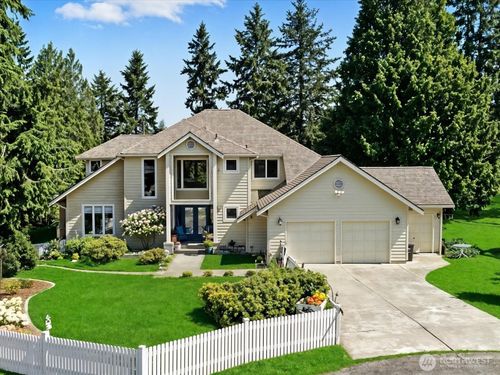 30 Muir Ct, Port Ludlow, WA, 98365-9758 | Card Image