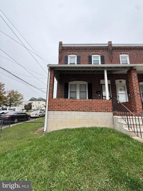 2830 W 10th Street, CHESTER, PA, 19013 | Card Image