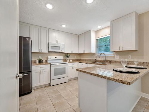 211 Leafwood Cir, League City, TX, 77573-1603 | Card Image