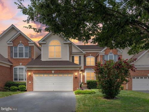 5771 Amelia Springs Cir, HAYMARKET, VA, 20169-5416 | Card Image