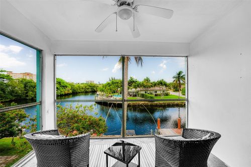 apt-17-931 Se 9th Ave, Pompano Beach, FL, 33060-9541 | Card Image