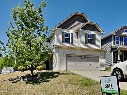 204 E Webber Ln, Clayton, NC, 27527-6524 | Card Image