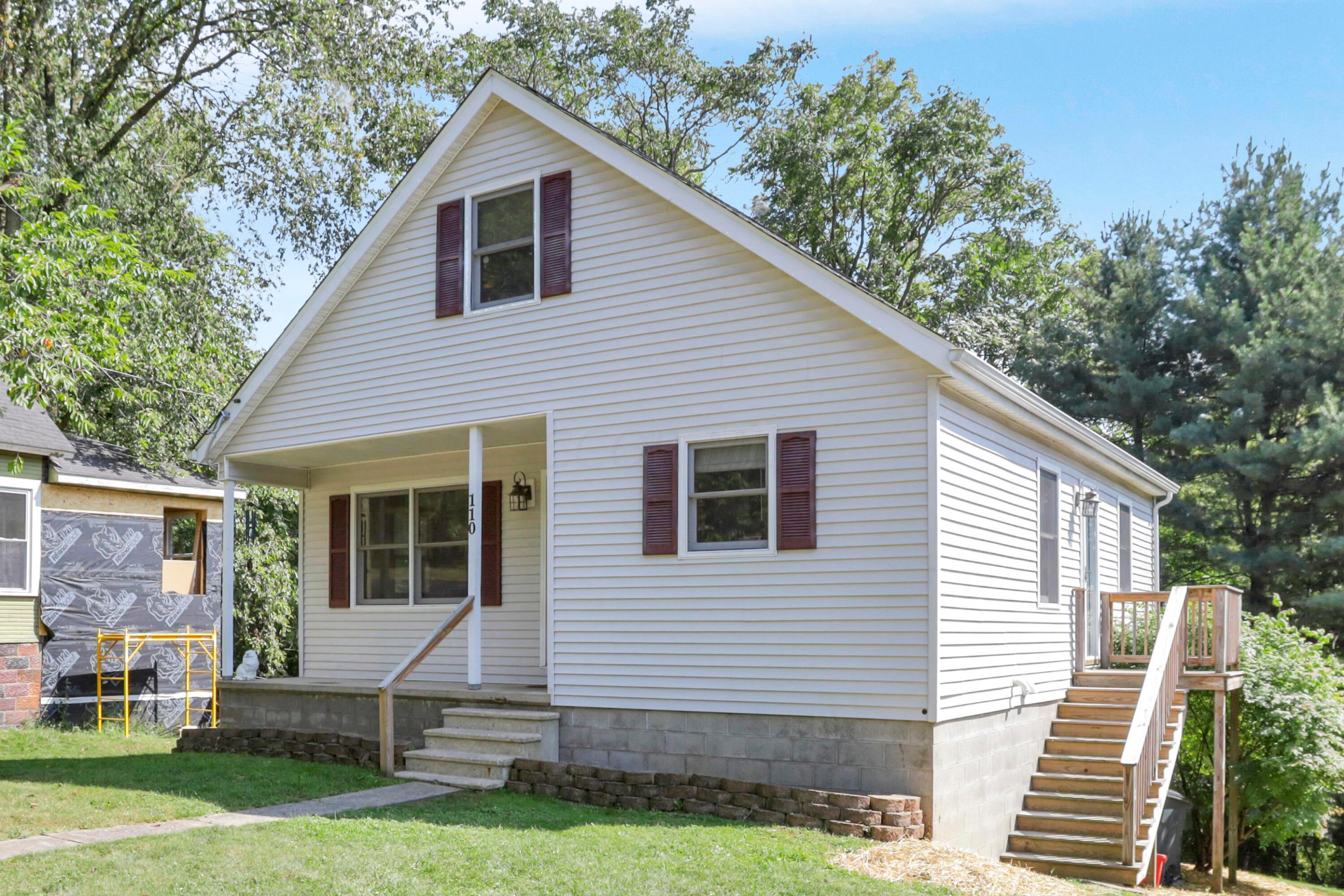 Pleasant St, Mount Vernon, OH 43050