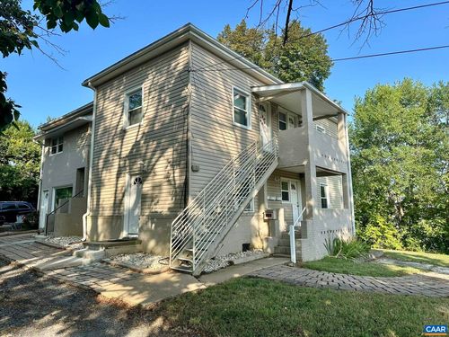 1-902 Main St W, Waynesboro, VA, 22980 | Card Image