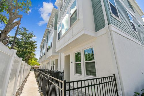 3105 4th Terrace N, St Petersburg, FL, 33713 | Card Image
