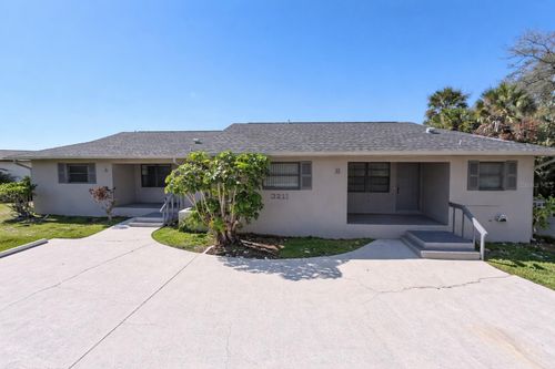 3211 Riverside Dr, PUNTA GORDA, FL, 33950-4362 | Card Image