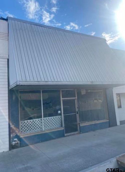 114 W Duval St, Troup, TX, 75789-2036 | Card Image