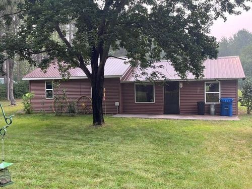 155 Skocelas Rd N, Manistee, MI, 49660-9440 | Card Image