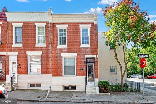 2718 Folsom St, PHILADELPHIA, PA, 19130-1718 | Card Image