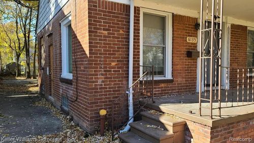 6135 Marseilles St, Detroit, MI, 48224-1325 | Card Image