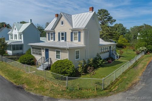 111 Taylor Ave, Urbanna, VA, 23175-2032 | Card Image