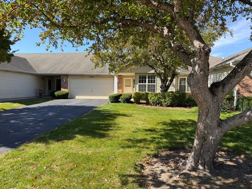 13728 S Magnolia Drive, Plainfield, IL, 60544 | Card Image