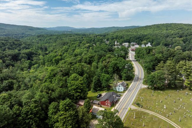 20 - 18-20 Bellows Falls Rd, House other with 5 bedrooms, 3 bathrooms and null parking in Putney VT | Image 38
