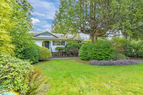 854 Gale Dr, Delta, BC, V4M2P5 | Card Image