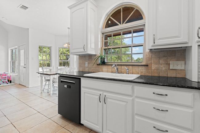 7156 Carnoustie Dr, House other with 3 bedrooms, 3 bathrooms and null parking in Cleburne TX | Image 13
