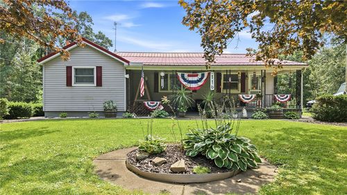116 S Good Hope Rd, Greenville, PA, 16125-8626 | Card Image