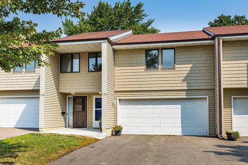 326 W 5th St, Waconia, MN, 55387-1750 | Card Image