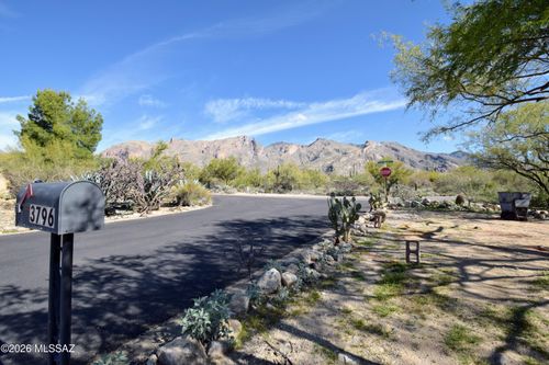 3796 E Guthrie Mountain Pl, Tucson, AZ, 85718-2323 | Card Image