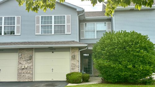 16026 Bormet Dr, Tinley Park, IL, 60477-6354 | Card Image