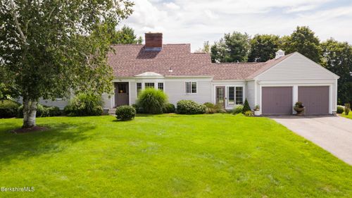 94 Tor Ct, Pittsfield, MA, 01201-3002 | Card Image