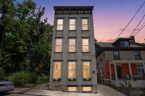 1810 Walker Street, Cincinnati, OH, 45202 | Card Image