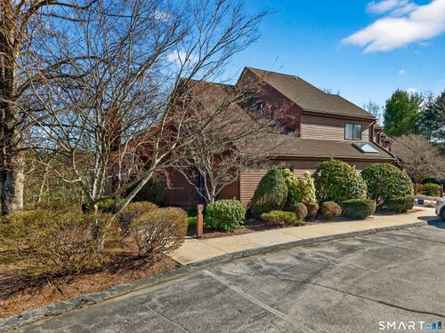 apt-30-97 W Main St, Niantic, CT, 06357-1730 | Card Image