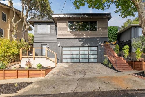 201 Amherst Ave, Kensington, CA, 94708-1001 | Card Image