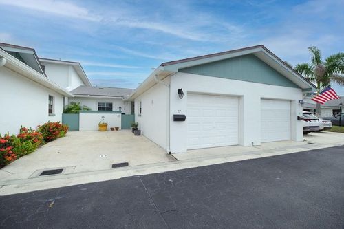 17-290 Paradise Boulevard, MELBOURNE, FL, 32903 | Card Image