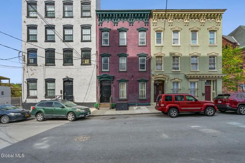 3 Sherman St, Albany, NY, 12210-1401 | Card Image