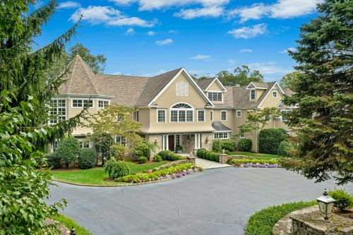 76 Lords Hwy, Weston, CT, 06883-1728 | Card Image